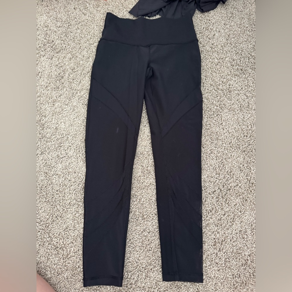 girls Ivivva Black Leggings